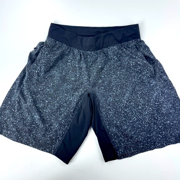 lululemon athletica Speckled Black and Gray Shorts - Picture 1 of 8